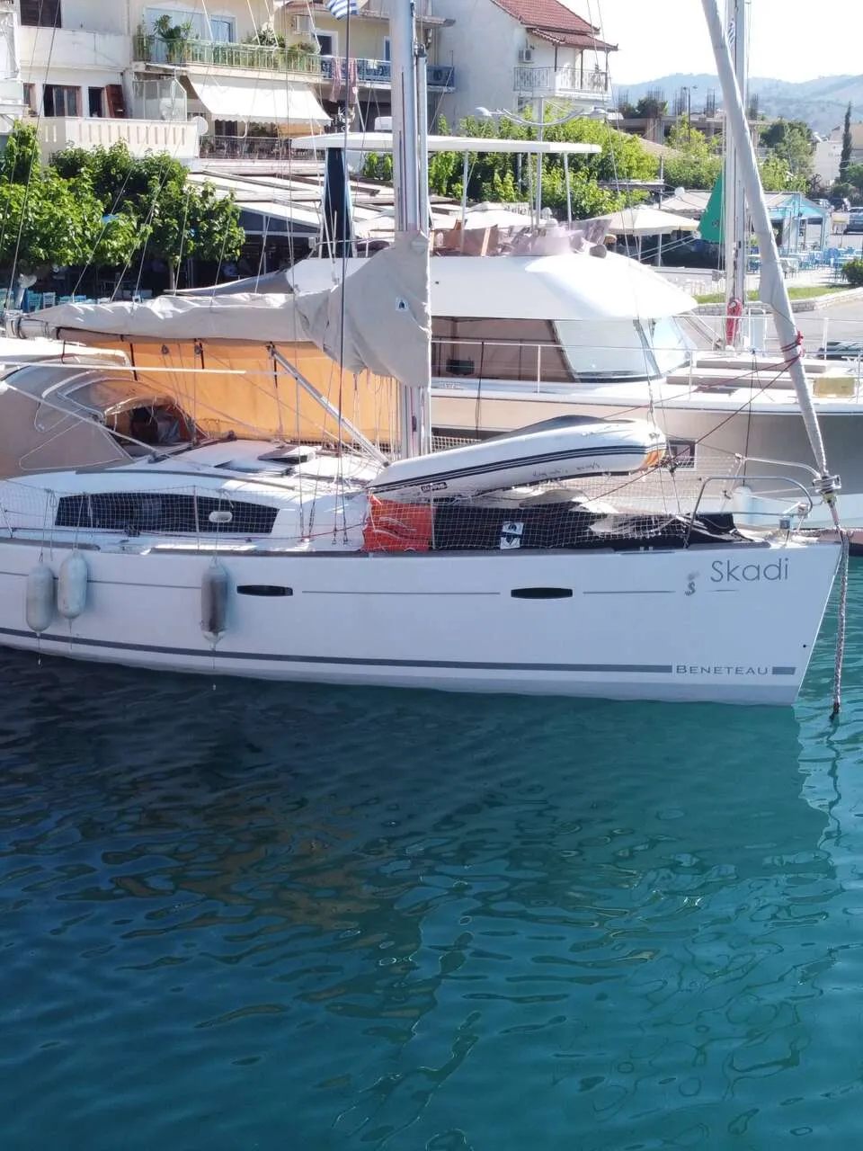 Beneteau Oceanis 40 - Foto 1