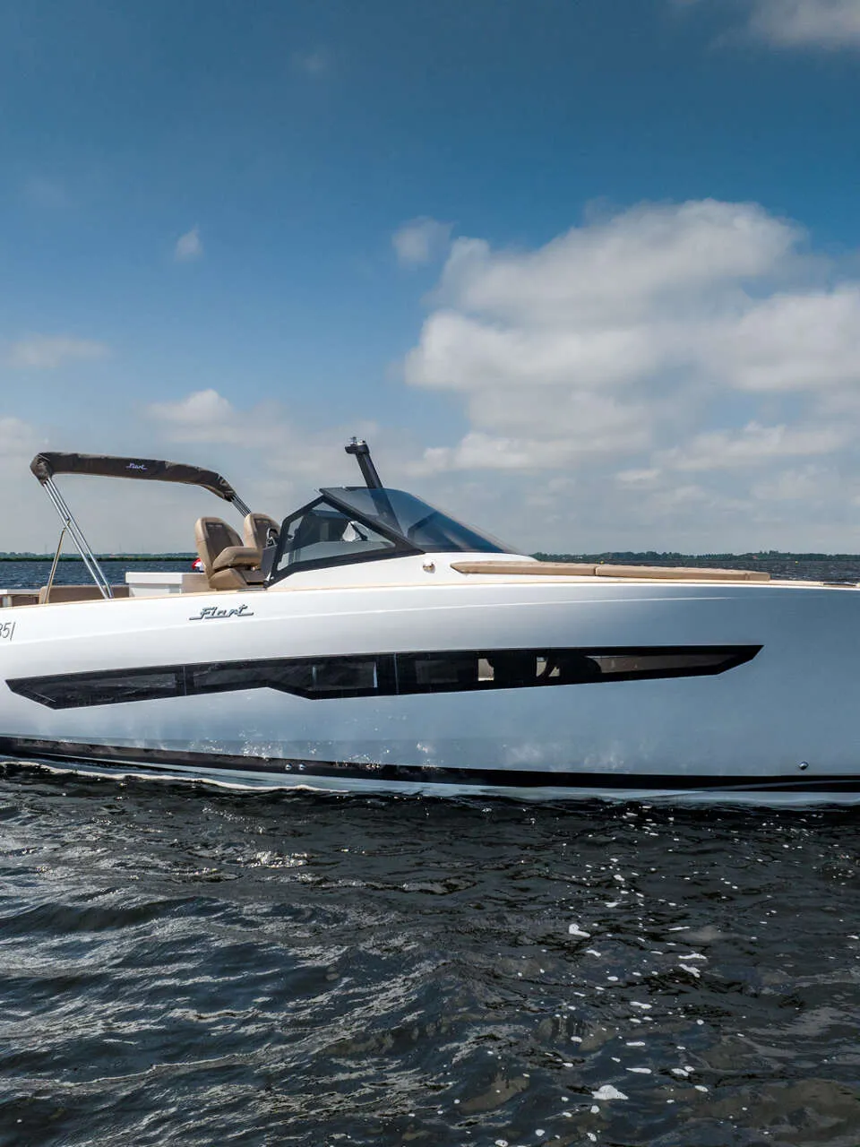Fiart 35 Seawalker 2022 – Italiaanse sportcruiser - Foto 1