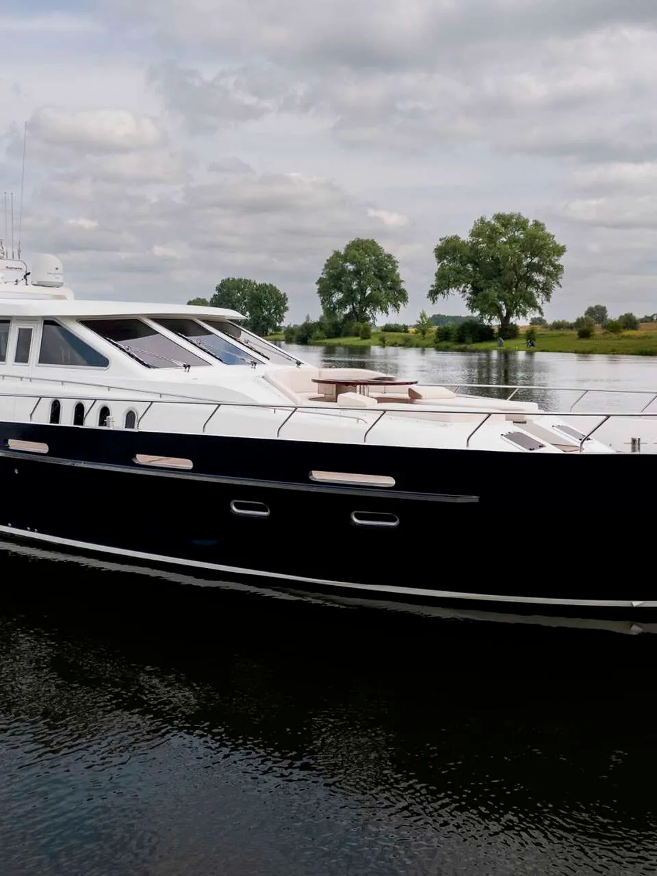 Pacific Prestige 2300 - Foto 1
