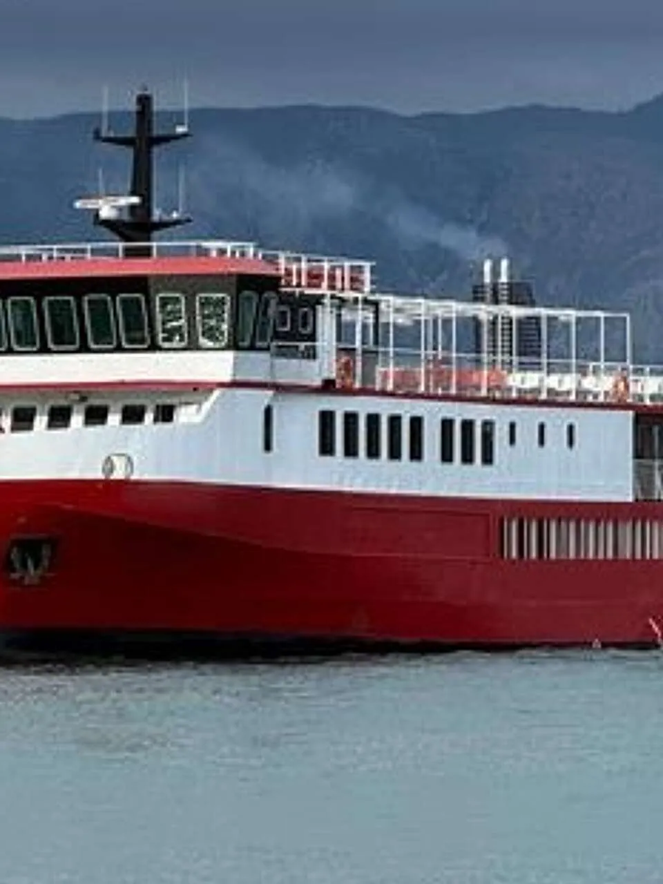 RO/PAX Day Ferry 2024 – 405 Passagiers & 13 Auto's - Foto 2