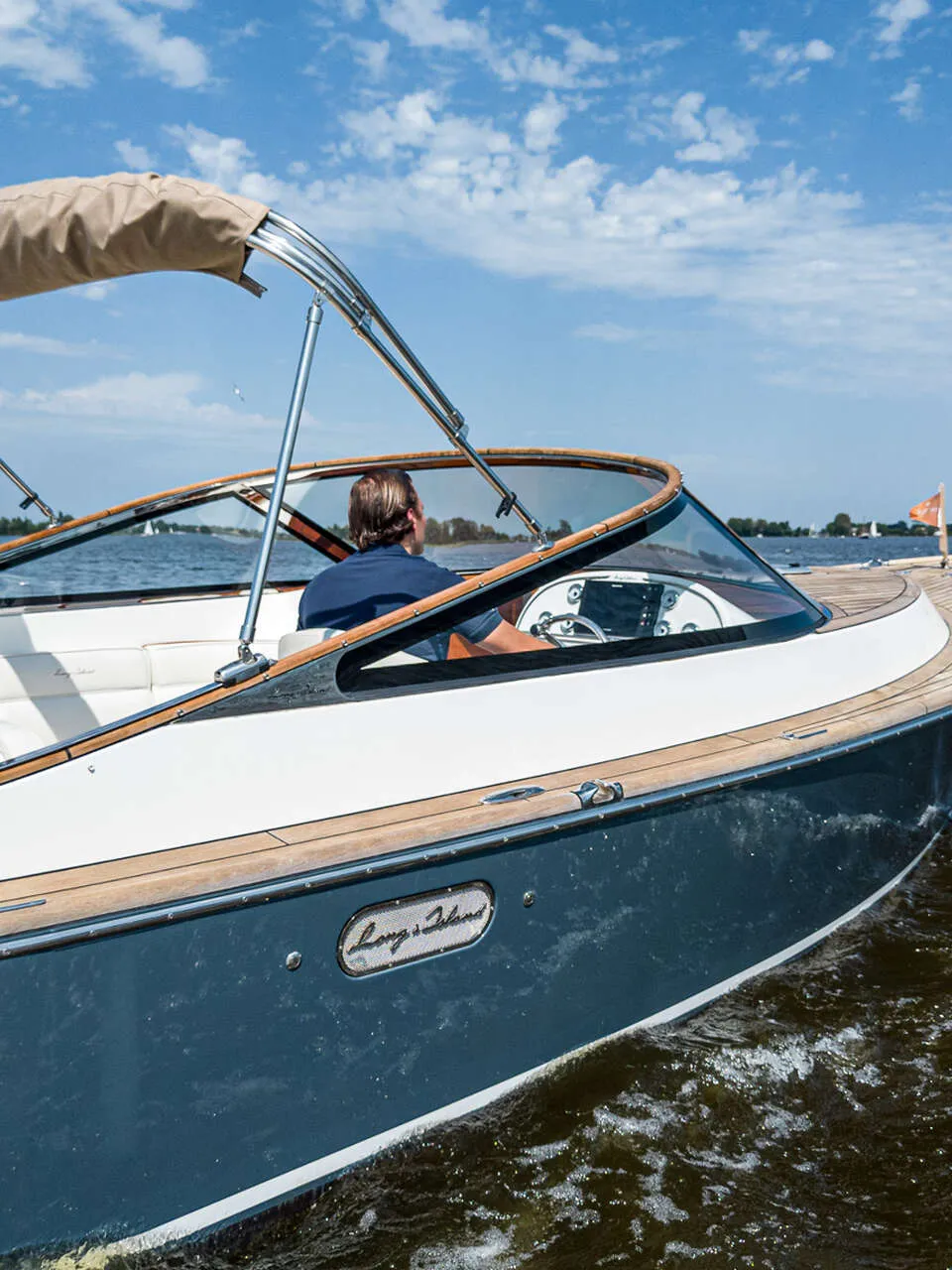 Long Island 33 Runabout 2020 – hybride dagboot met teak dek - Foto 2