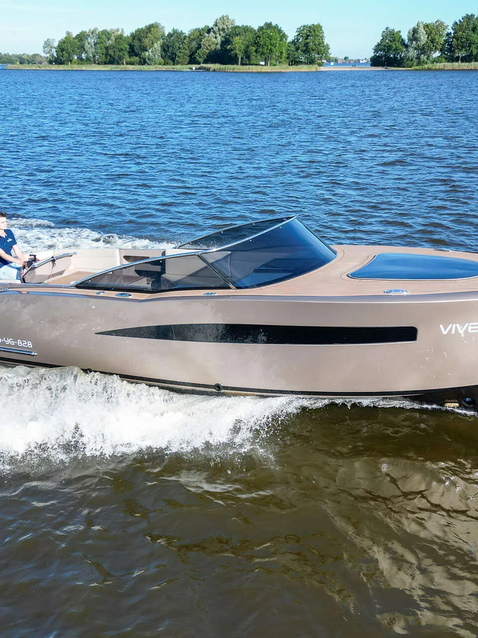 Proton 28L 2021 – Aluminium Sport Cruiser met 270 PK - Foto 1