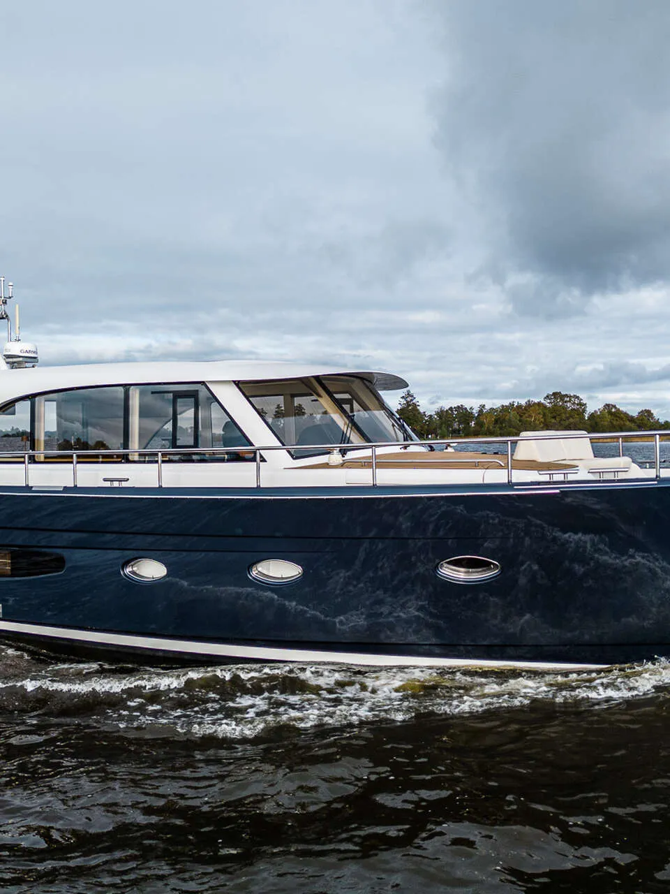 Holterman 53 Commander 2018 – stalen motorjacht met Yachtcontrol - Foto 1