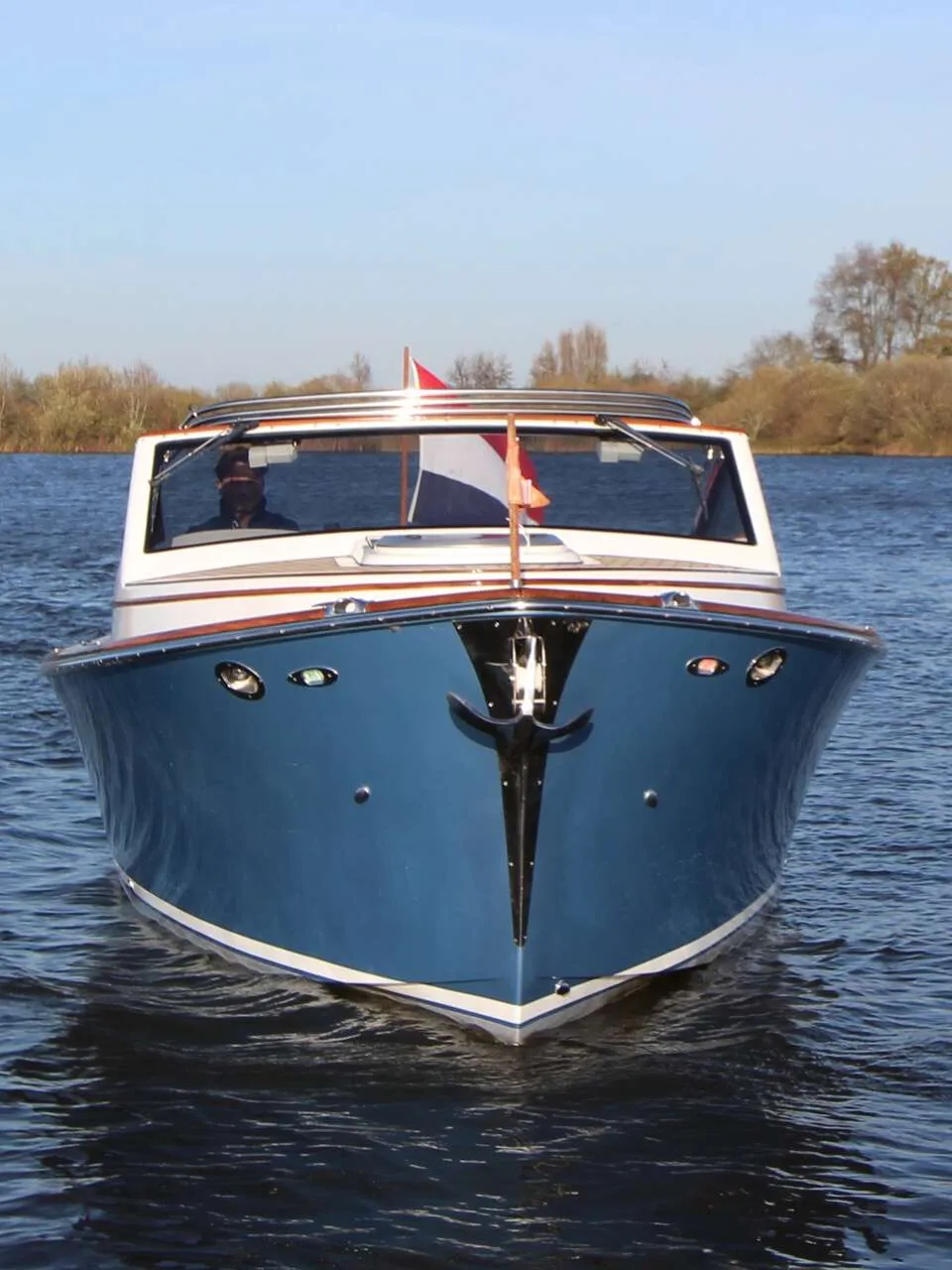 Long Island 33 Runabout 2015 – Nederlandse composiet sportcruiser - Foto 3