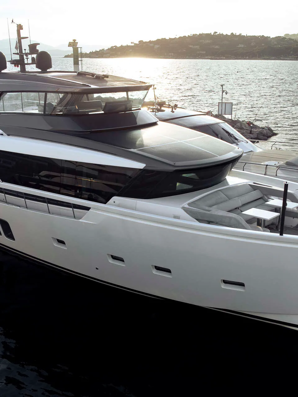 Sanlorenzo SX 76 2024 – Crossover Beach Club Design - Foto 1