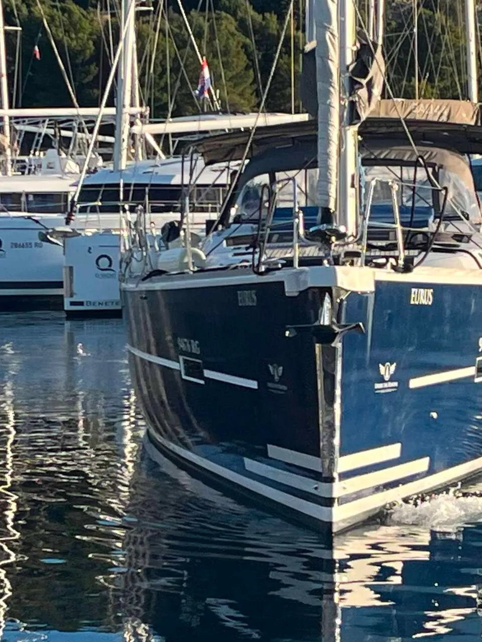 Dufour 520 Grand Large 2018 – 5-hutten Cruiser Klaar om te Zeilen - Foto 3