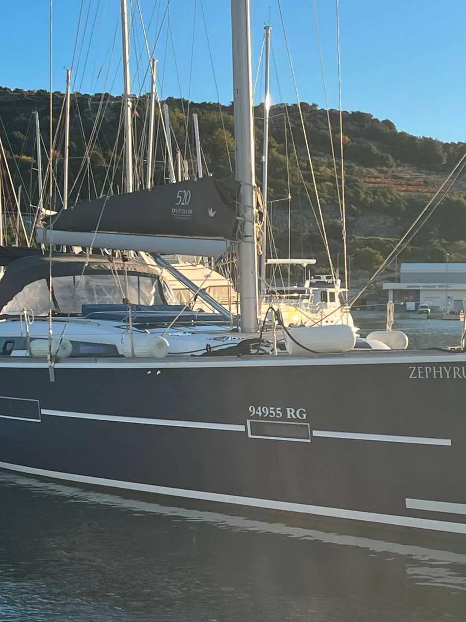 Dufour 520 Grand Large 2019 – Cruiser met dubbele stuurpositie - Foto 2