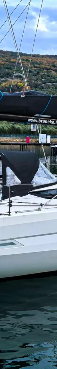 Elan E6 - Foto 1