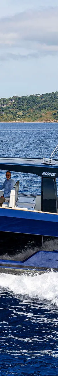 Fjord 41 XL 2026 – Nieuw met gastenhut en iconisch design - Foto 3