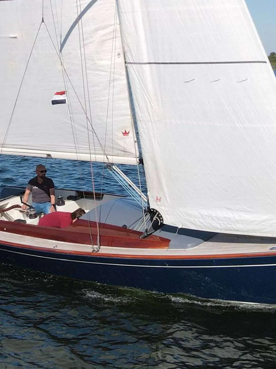 Tofinou 8 (2016) – French Daysailer, Lage Draaiuren - Foto 1