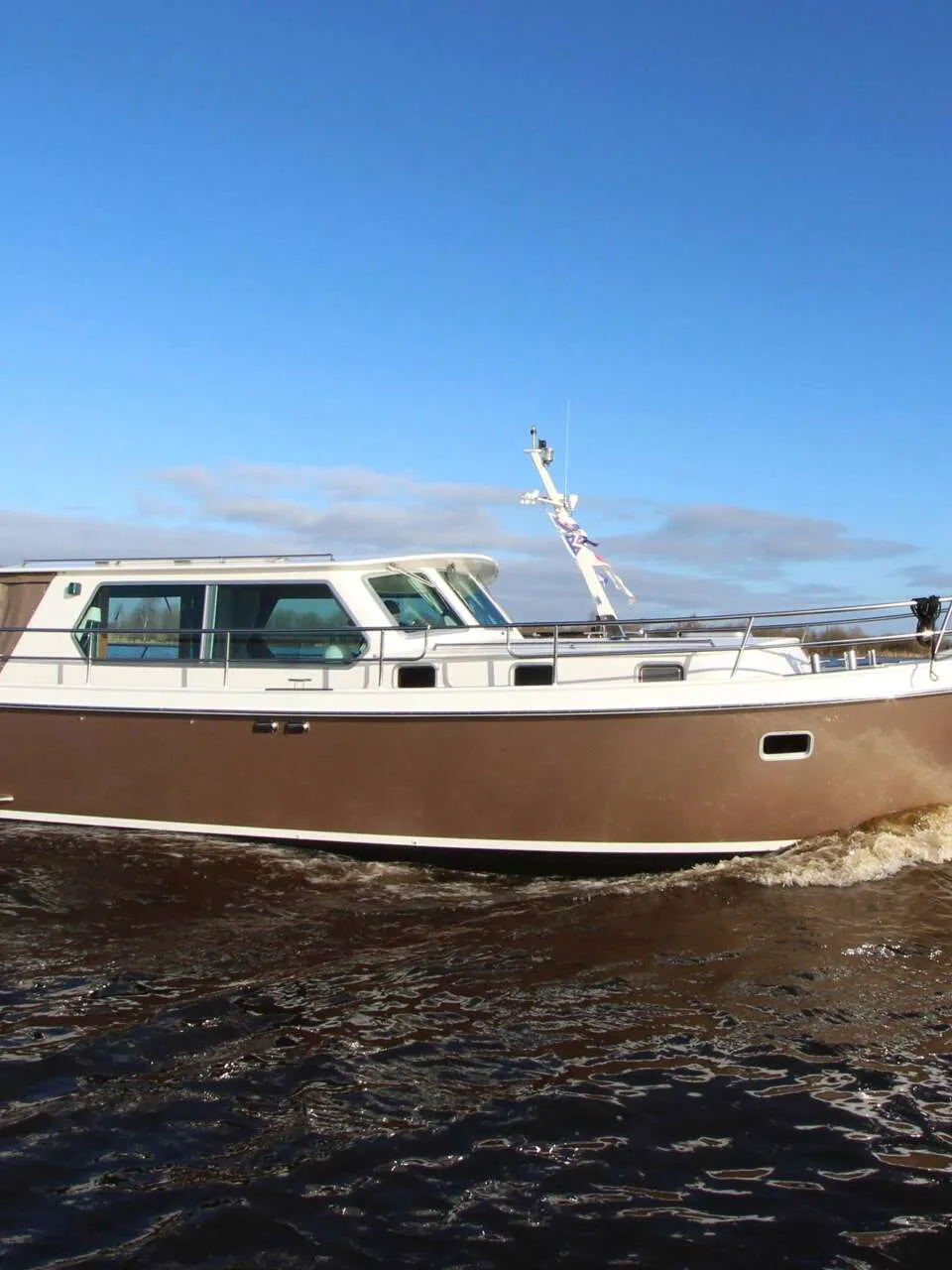 Pikmeer 12.50 Exclusive 2004 – Stalen Waterverplaatsing Motorjacht - Foto 1