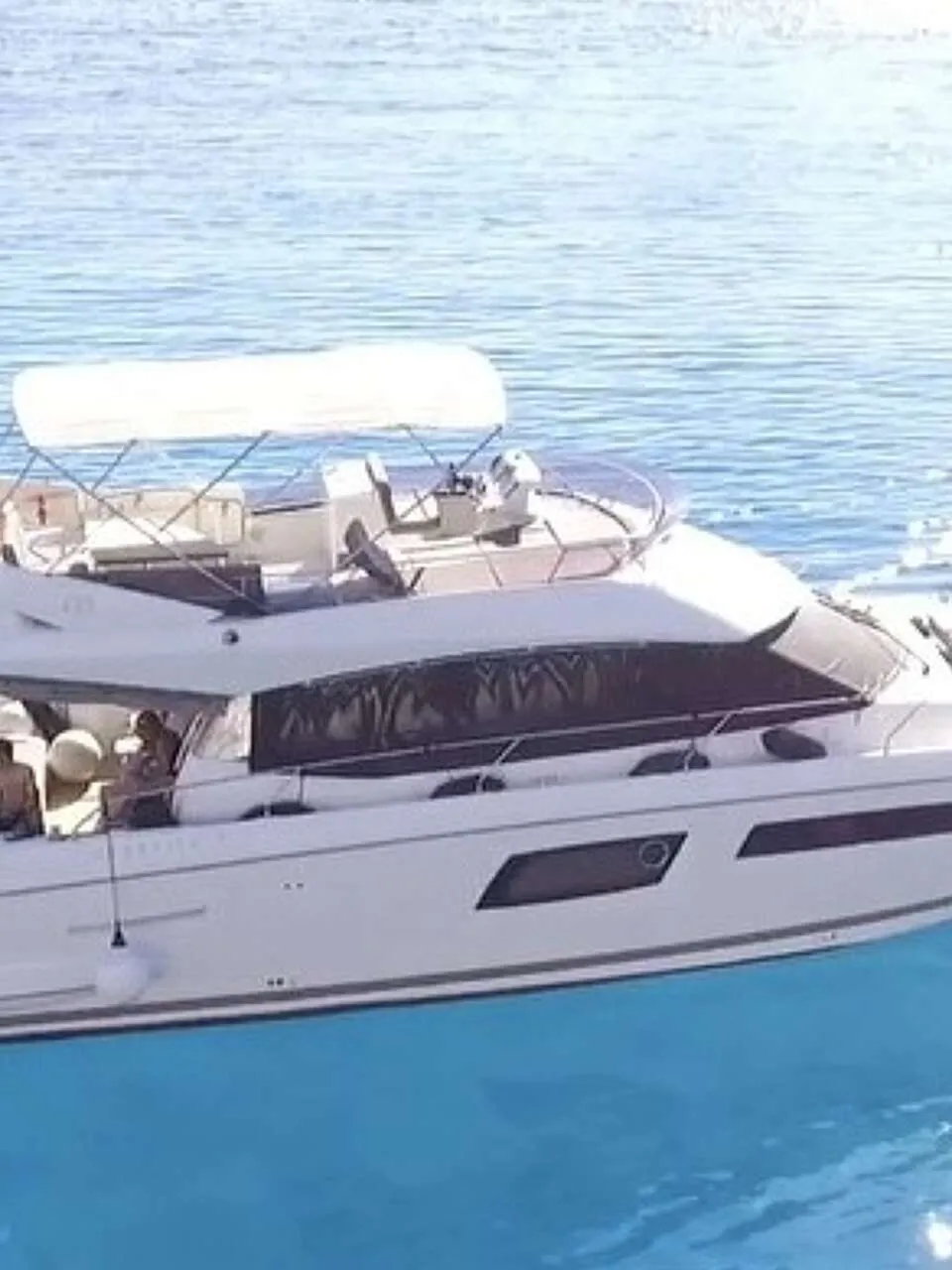 Jeanneau Prestige 500 (2016) – Flybridge cruiser met Zeus Pod - Foto 3
