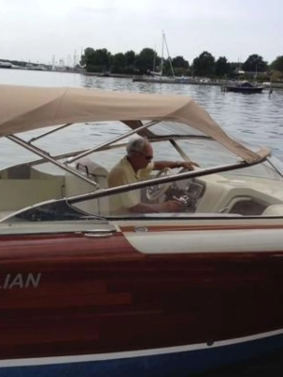 Custom Built GRP Daycruiser 9M - Foto 3