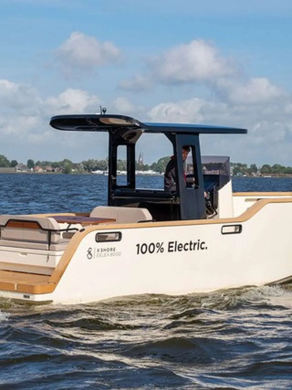X Shore Eelex 8000 2023 – Emissievrije Day Cruiser - Foto 1