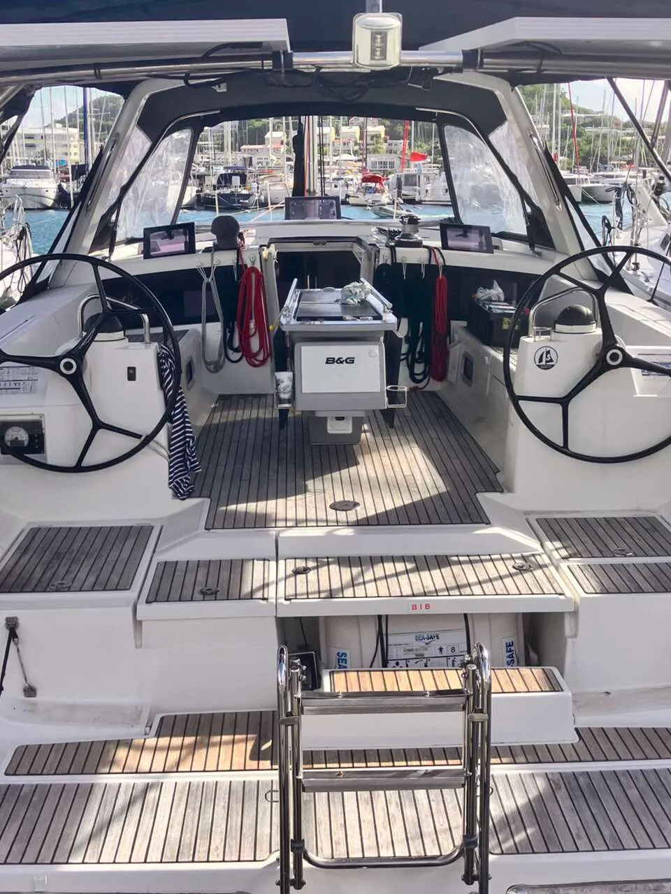 Beneteau Oceanis 48 2015 – Berret-Racoupeau design - Foto 3