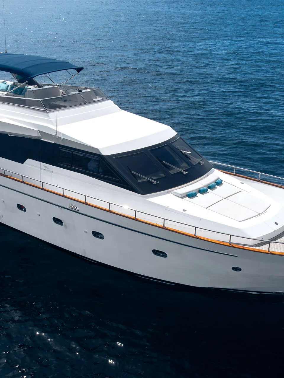 Falcon 82 1996 – Flybridge Cruiser met 4 Hutten - Foto 3