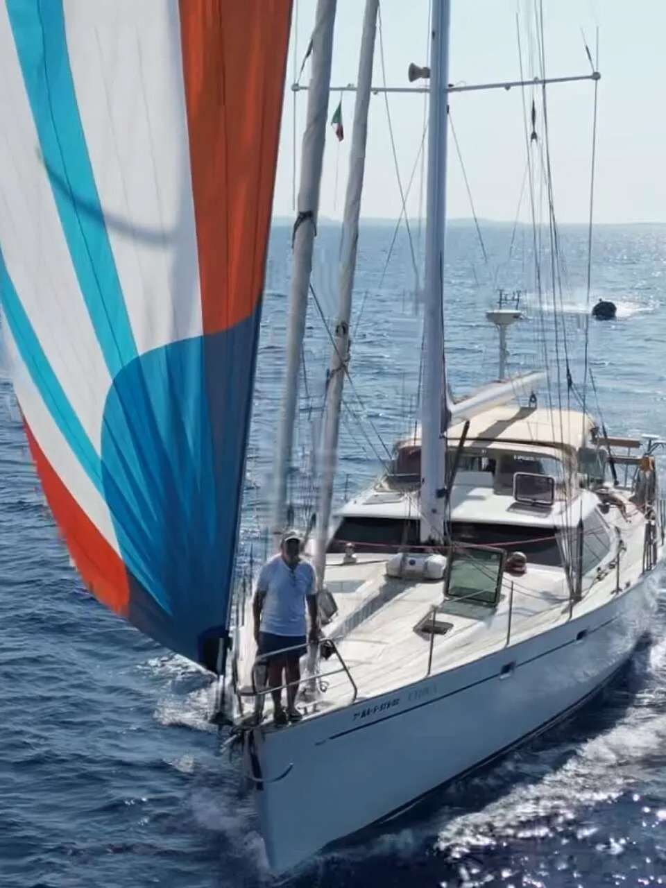 Farr 63 Pilot House 2002 – prestatie & comfort combineren - Foto 2