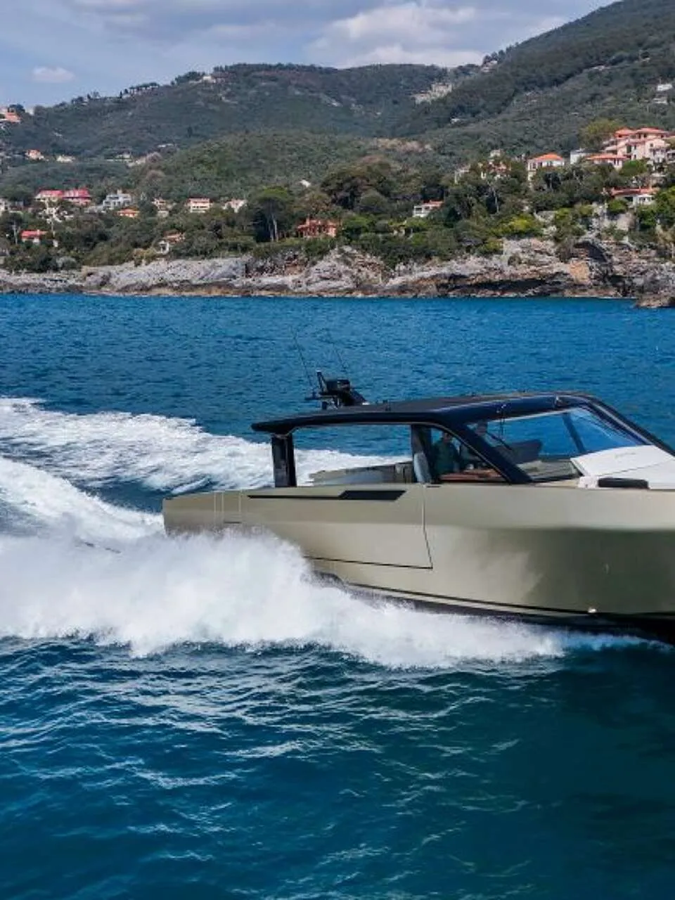 Forte 47 GT 2026 – Drievoudige Buitenboord Aluminium Speedster - Foto 2