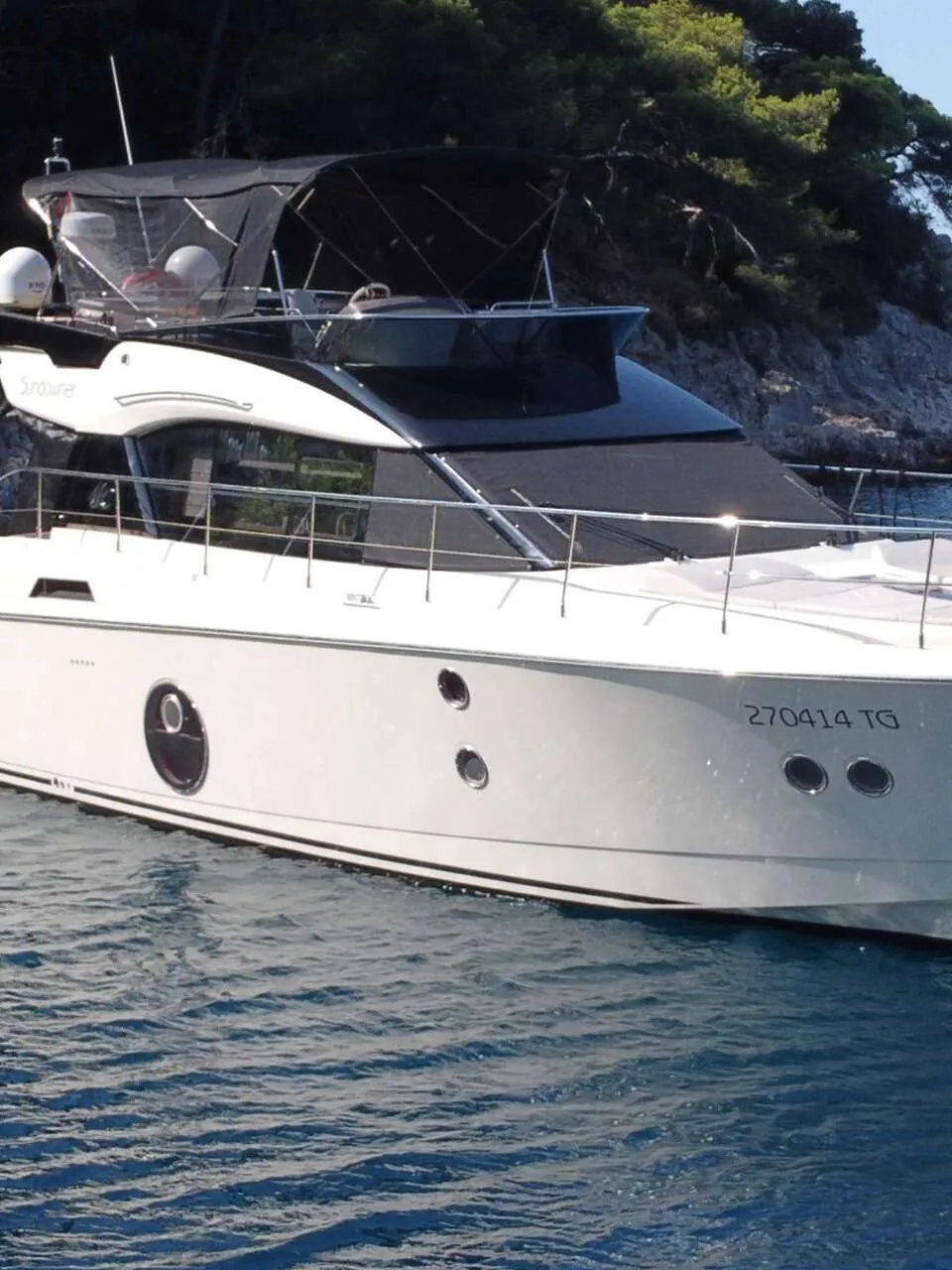 Beneteau Monte Carlo 5 2019 – Flybridge met IPS Aandrijving - Foto 2