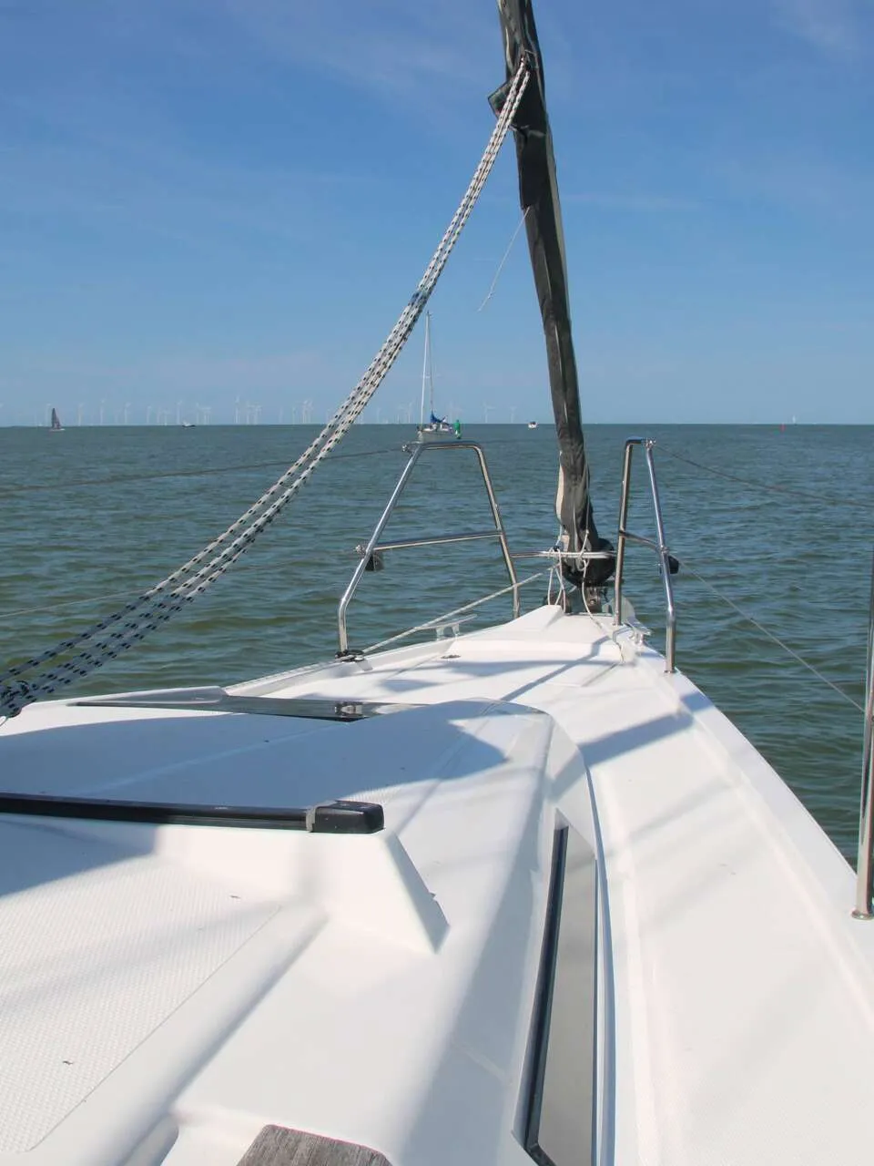 Hanse 345 (2015) – ondiepe kiel, ruim interieur - Foto 2
