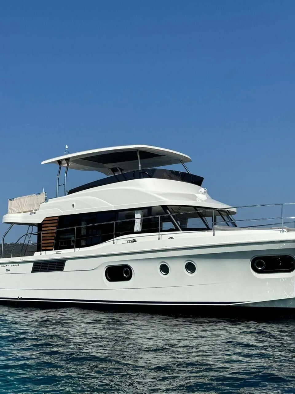 Beneteau Swift Trawler 48 (2024) – comfortabel motorjacht kopen - Foto 1