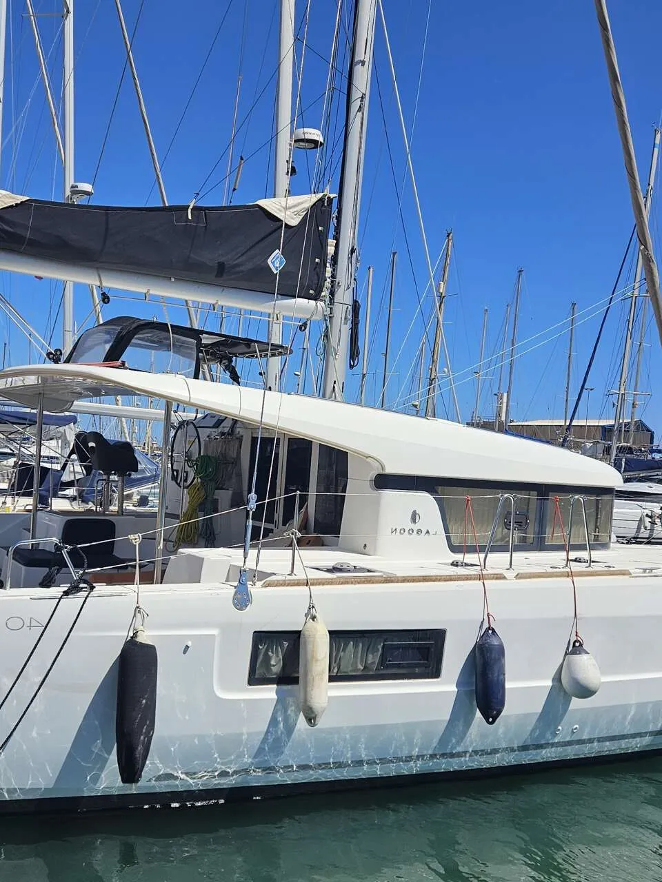 Lagoon 40 2019 – Turnkey Bluewater Catamaran - Foto 2