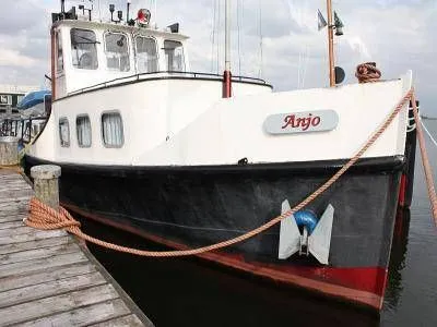 Sleepboot 17.36m 1927 – Ex-commercieel stalen motorjacht - Foto 1