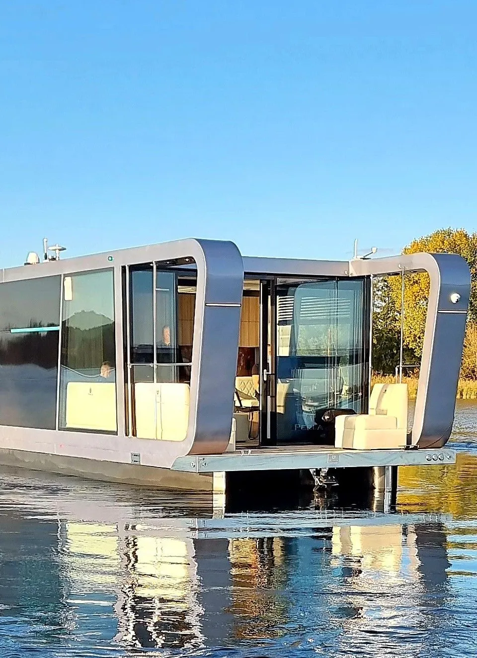 Perla E-vision 42 2025 – Aluminium elektrische houseboat - Foto 1