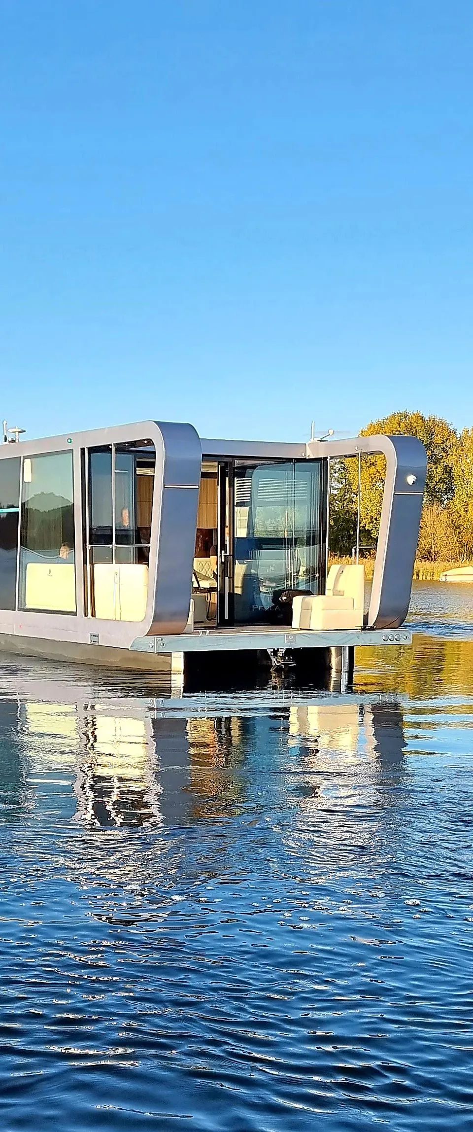 Perla E-vision 42 2025 – Aluminium elektrische houseboat - Foto 2