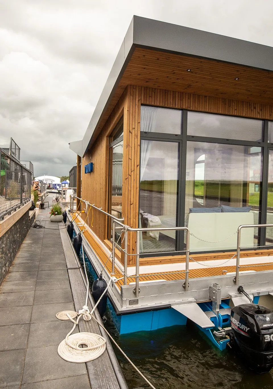 Twin Butterfly Houseboat 2026 – Zelfvarende woonboot nieuwbouw - Foto 2