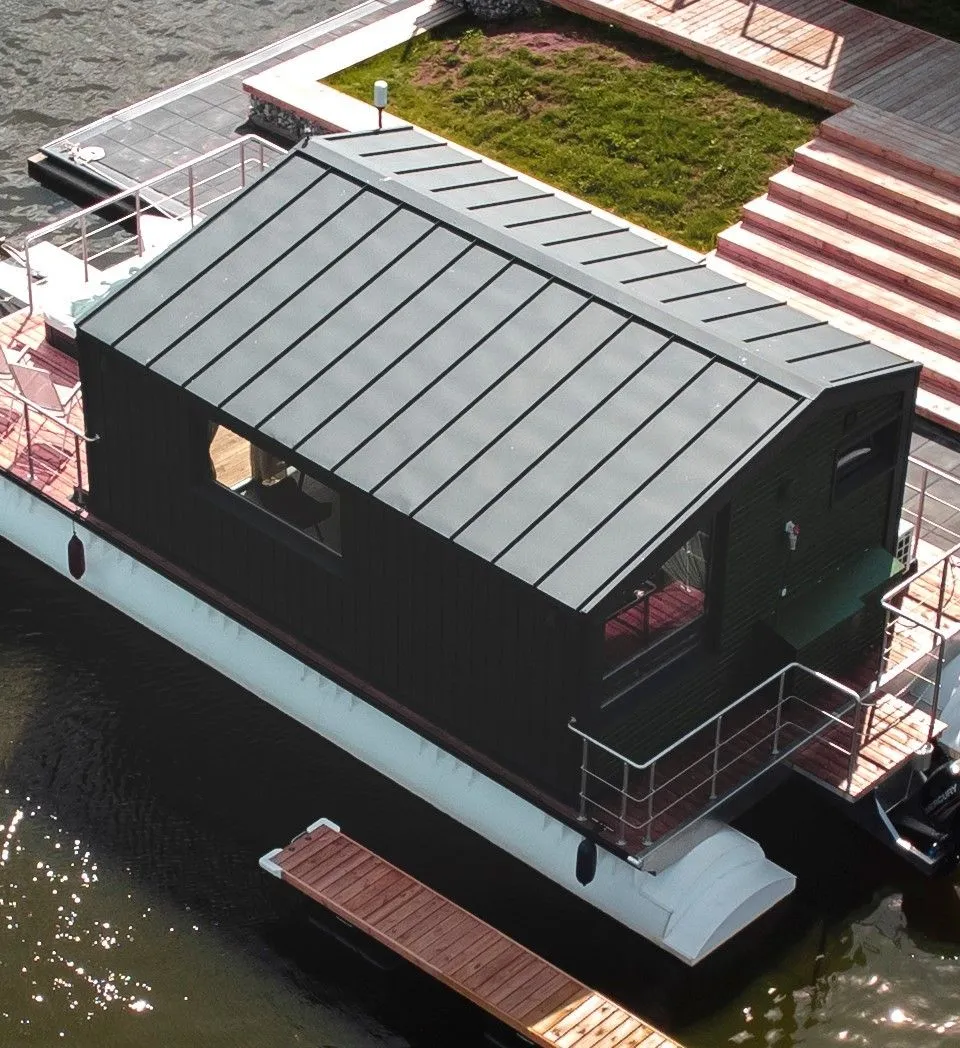 Twin M-Cabin Houseboat 2026 – Nieuwbouw woonboot met catamaran-drijvers - Foto 1