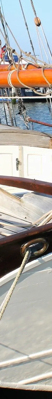 Zeegaand Zeilschip Galjas 1978 – Houten s-spant met achterspiegel - Foto 3
