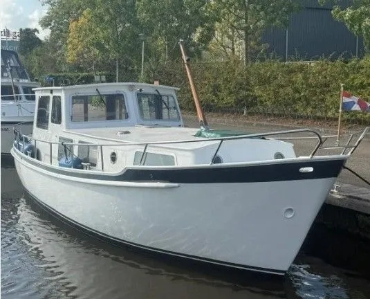 Waalkotter 980 OK 1982 – Stalen motorjacht met 4 hutten - Foto 1