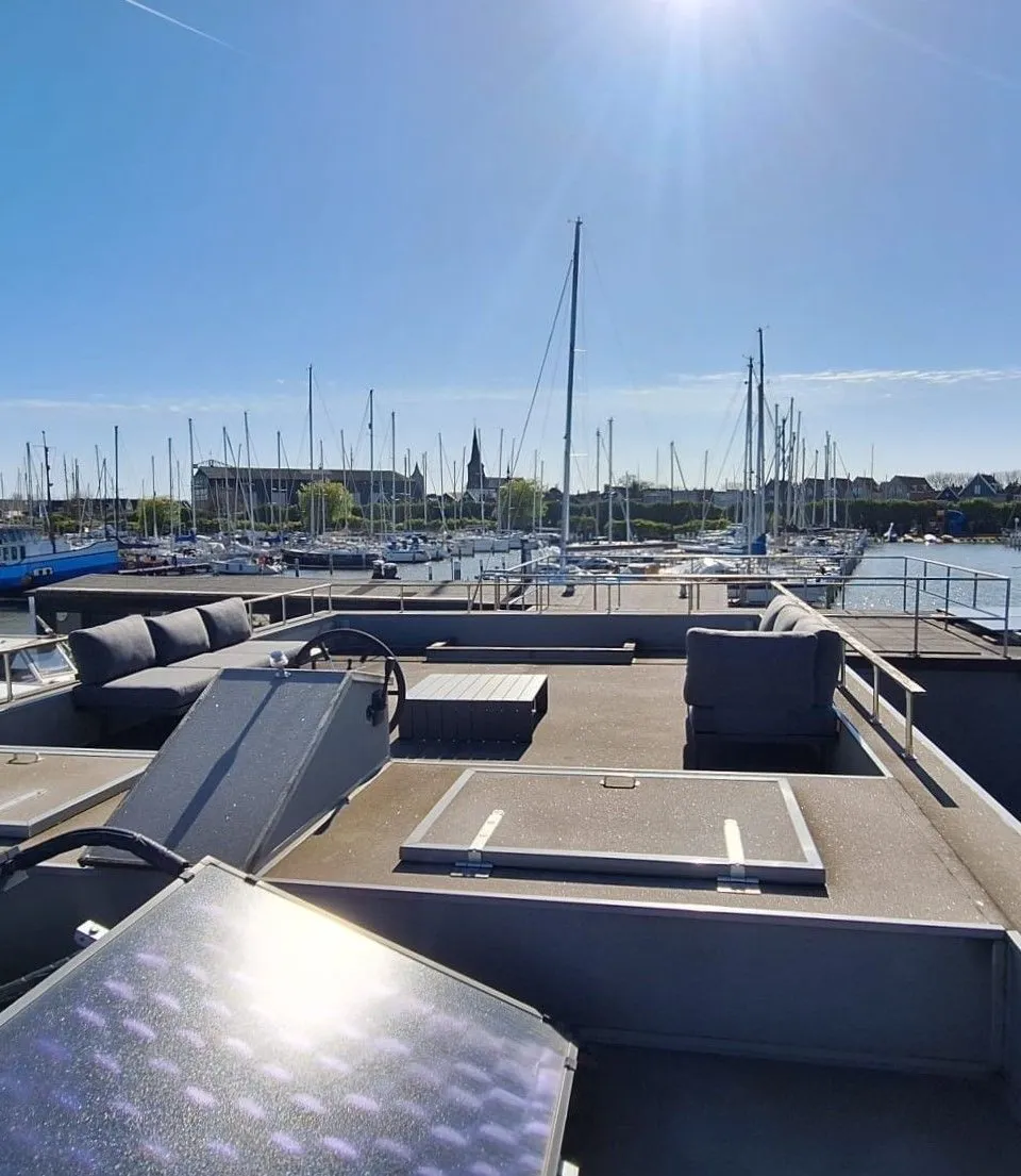 Surla 15 Houseboat 2022 – Zelfvoorzienend met 3 slaapkamers - Foto 3