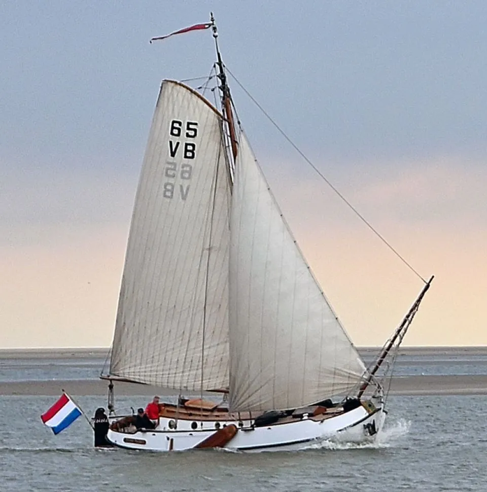 Vollenhovense Bol 9.75 1971 – Zeldzaam Varend Erfgoed - Foto 1