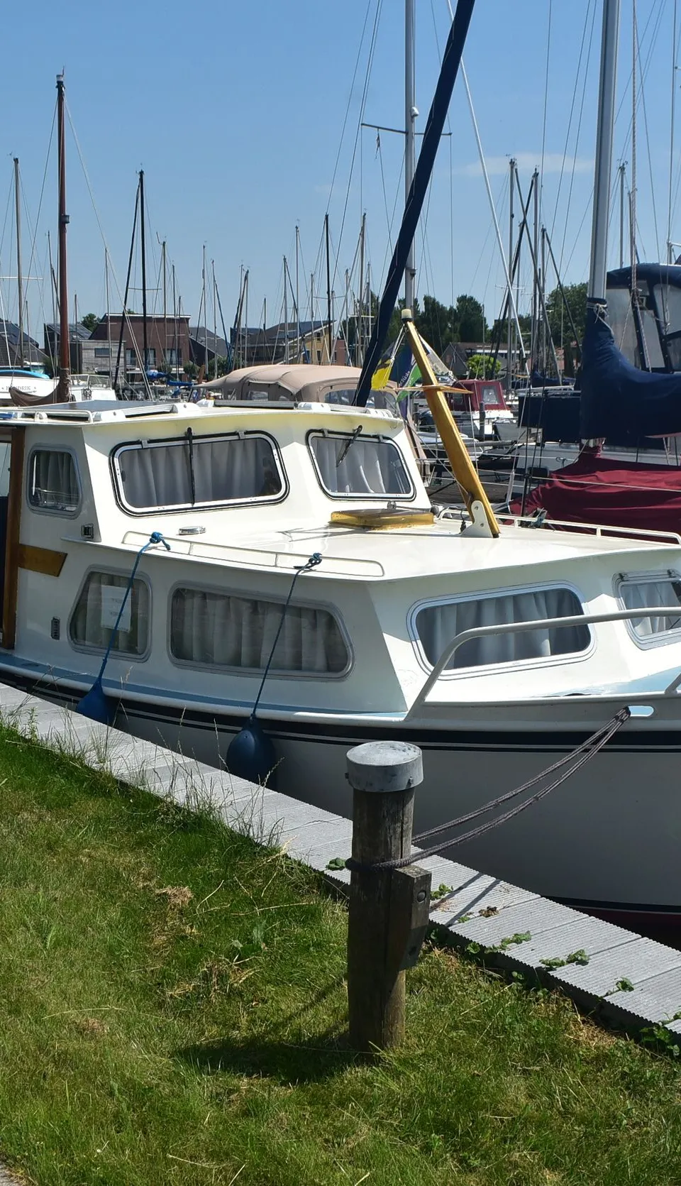 Motorkruiser One Off 9.70m 1975 – Stalen scheepsbouw op maat - Foto 1