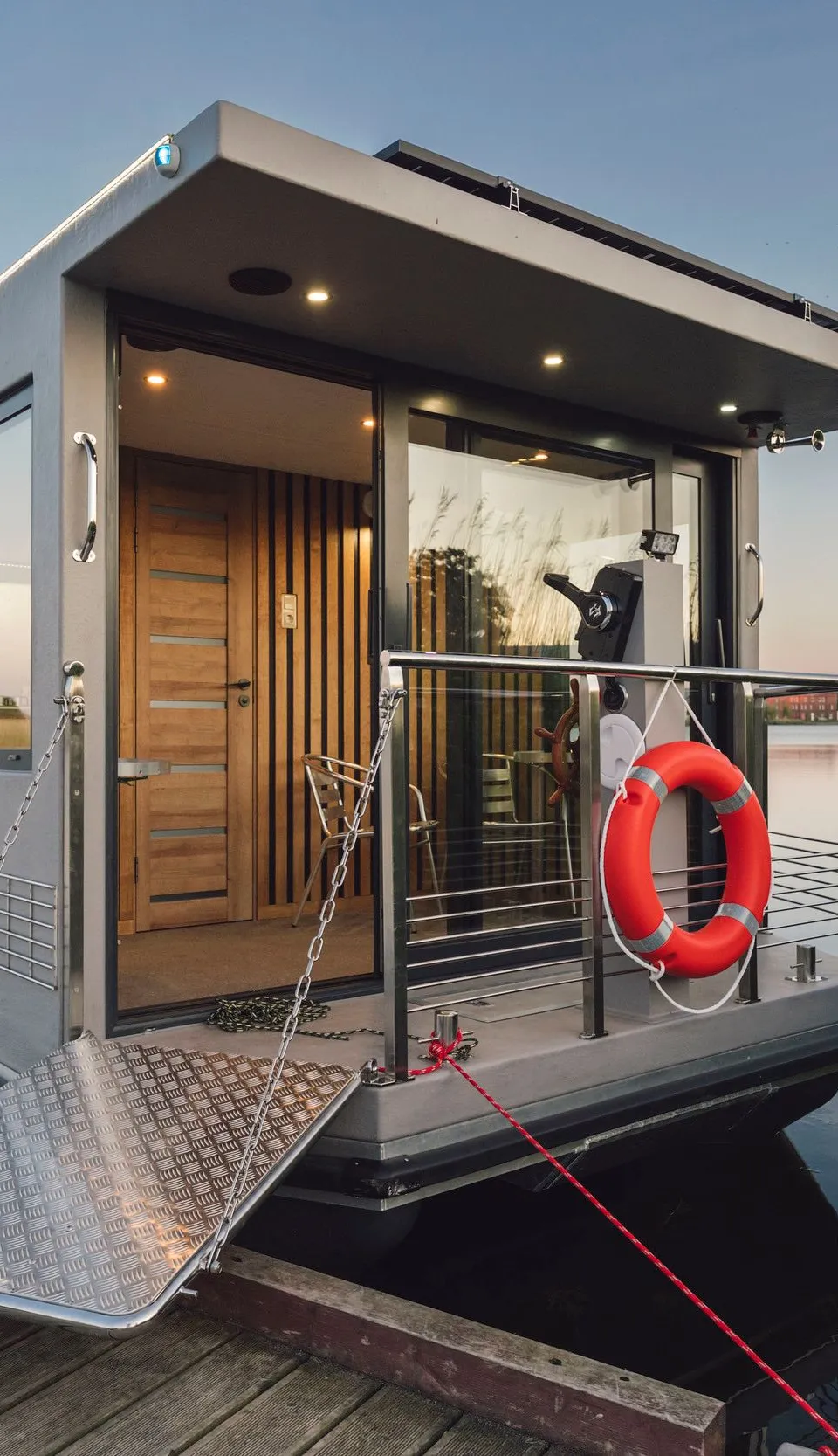 SHB Houseboat GTR 6.3 2025 – Compacte varende woonboot - Foto 3