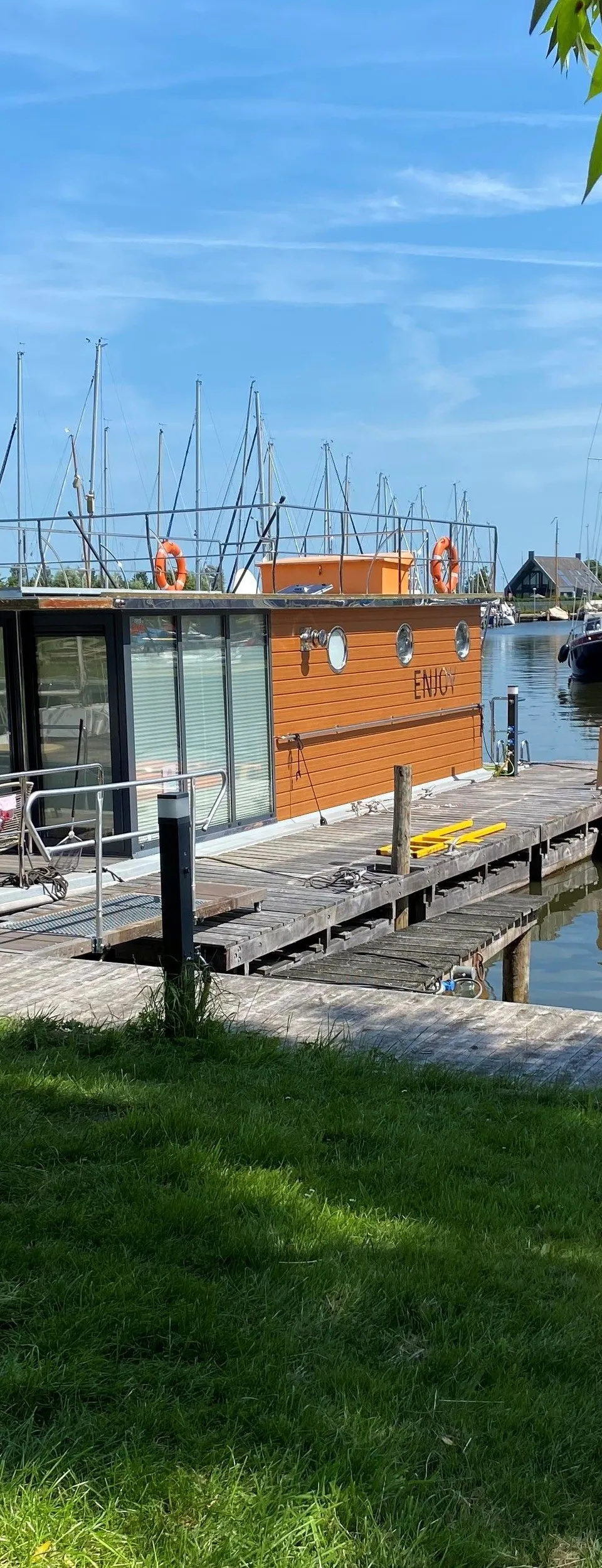 La Mare Houseboat 2013 – Elektrisch varen met ligplaats Warns - Foto 2