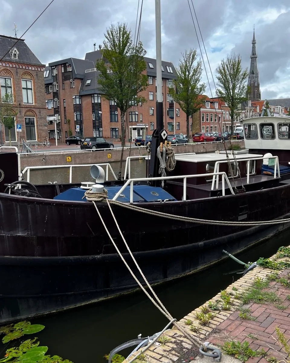 Ex Viskotter 16.80 1975 – Stalen woonboot met 2 hutten - Foto 1
