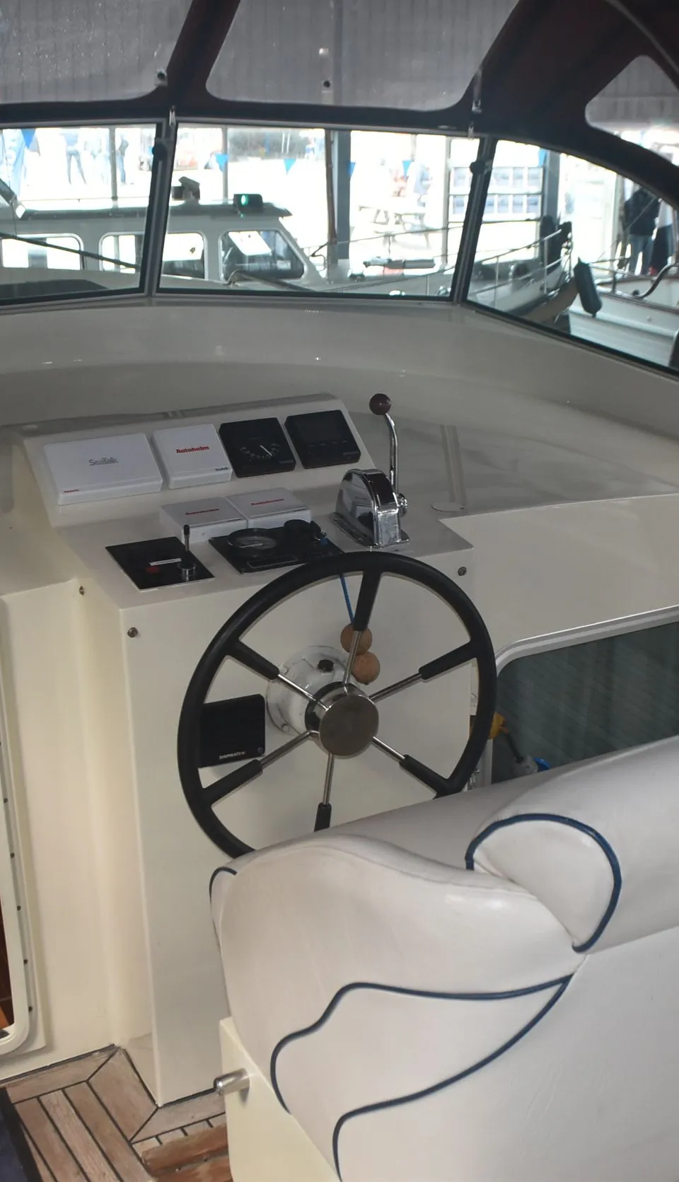 Linssen 380 AC 1998 – Stalen motorjacht met 450 motoruren - Foto 3