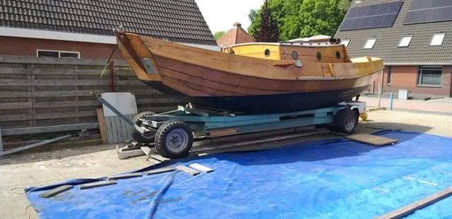 Brandsma Zeeschouw 1972 – authentieke platbodem met zeiltuig - Foto 1