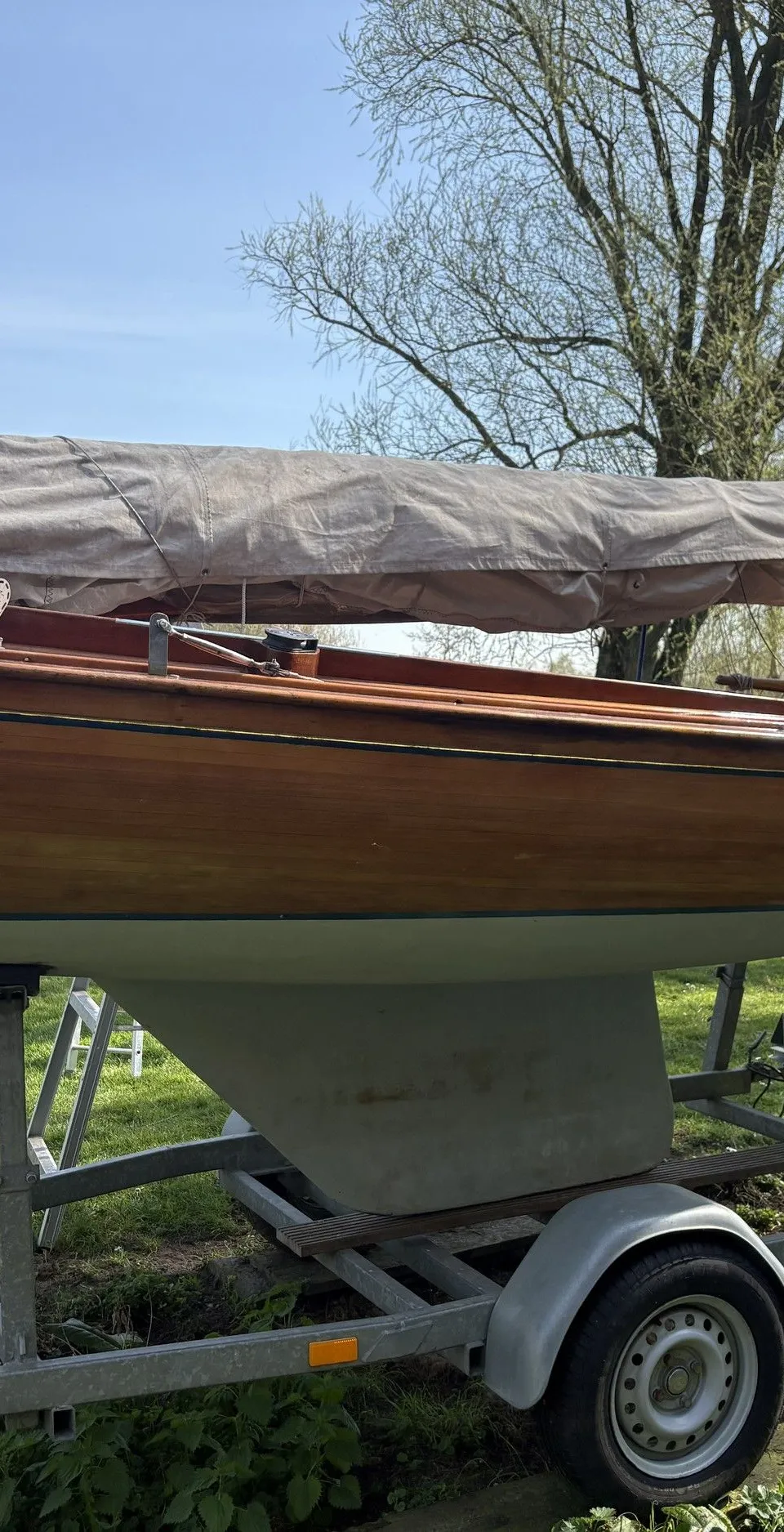 16m² zeilboot 1966 – Klassiek hout met trailer en motor - Foto 2