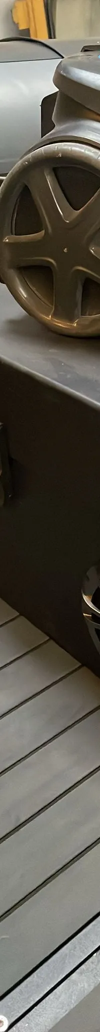 Thumbnail 23