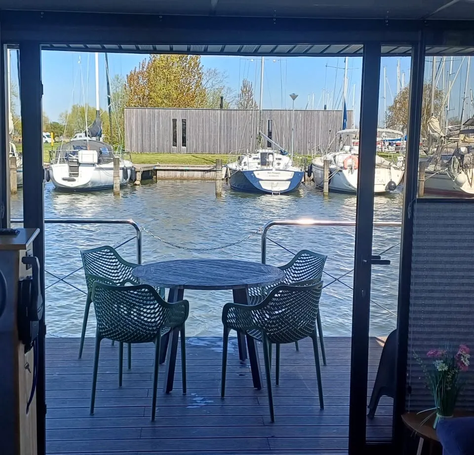 Campi 400 2022 – Stalen Houseboat met ligplaats Warns - Foto 3