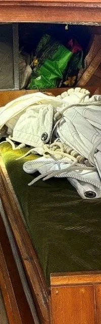 Thumbnail 11