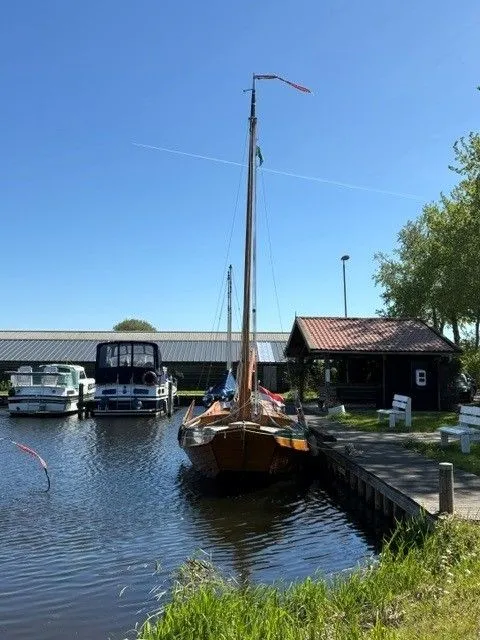 Van Der Meulen Kajuitzeilschouw 1972 – Eikenhouten schouw 8m - Foto 3