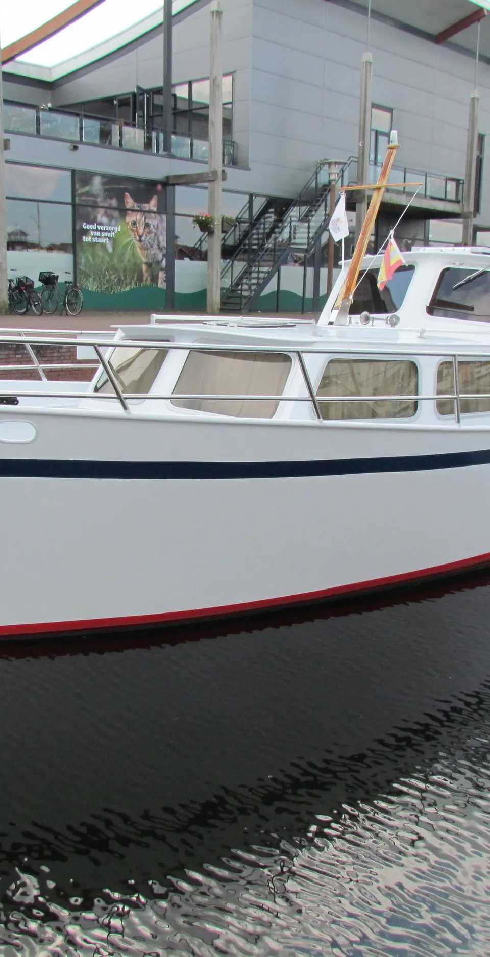 Babilja 1035 (1980) – stalen motorboot met weinig draaiuren - Foto 1