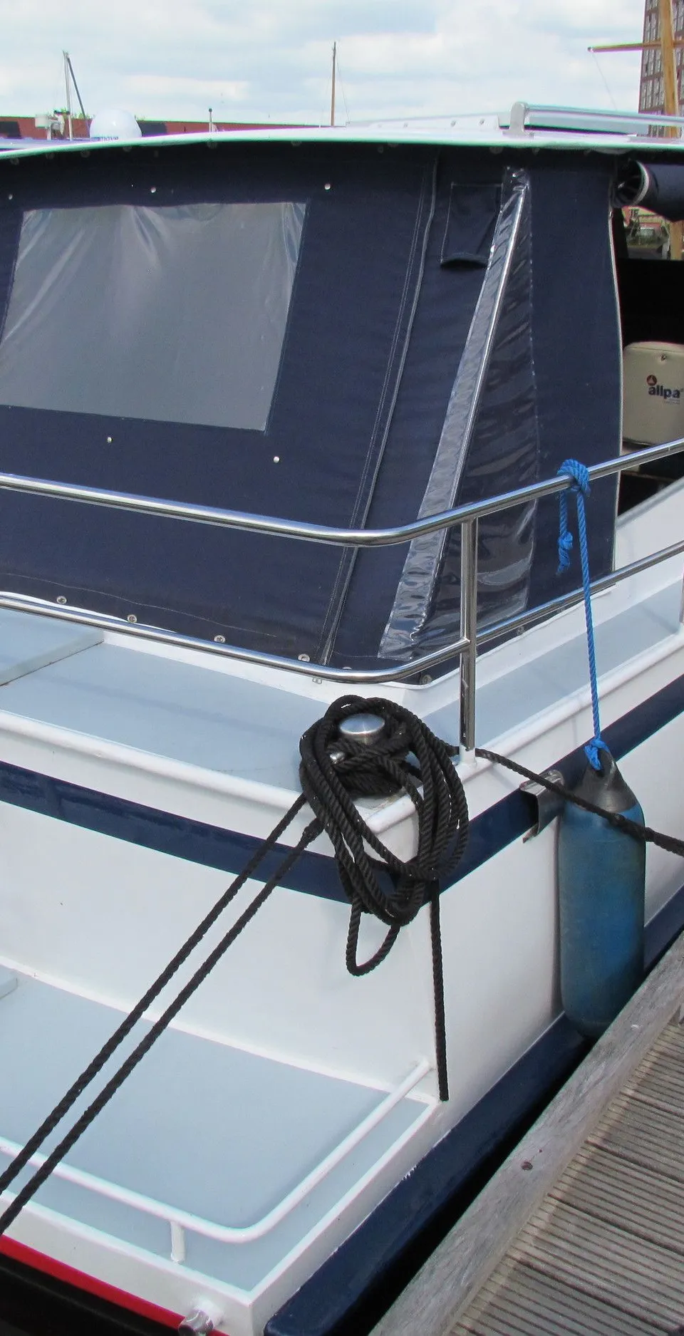 Babilja 1035 (1980) – stalen motorboot met weinig draaiuren - Foto 3