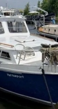 Boorncruiser 1100 AK 1980 – Stalen reismotor met vijf hutten - Foto 1