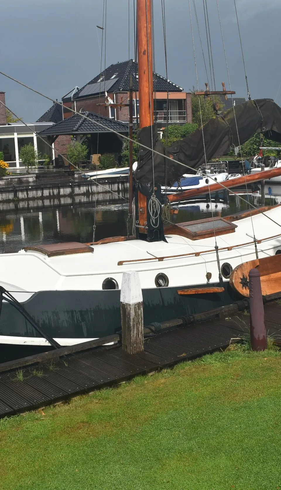 Zeeschouw 10.00 Platbodem 1964 – ruime kajuit - Foto 1